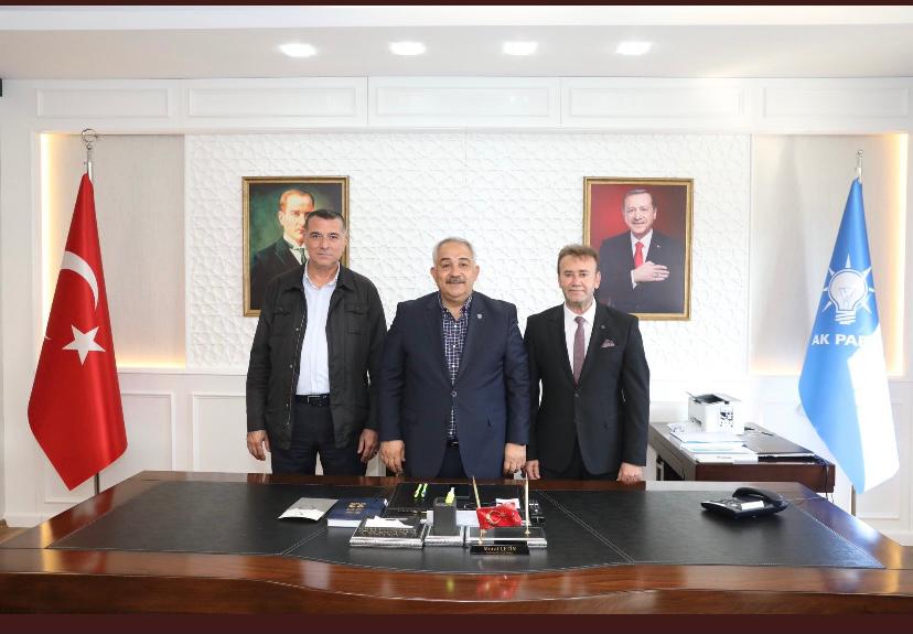 AK Parti İl Başkanımız Sayın <a href="/muratcetin27/">Murat Çetin</a> beye,Sn Ercan Karakoyunlu ile birlikte hayırlı olsun ziyaretinde bulunduk.

Başkanımıza ve yeni yönetim kuruluna üstlendikleri bu kıymetli vazifede#TürkiyeYüzyılı yolculuğumuzun şahlanışında başarı ve kolaylıklar diliyorum.