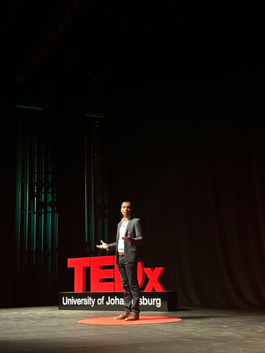 TEDxUJHB's tweet photo. Wayne Moodaley ensures us that 'Your hopes and dreams, come from your imagination.Everything created by you started of as someone's imagination. Everything society is built on started as imagination'
#TED× #TEDXUJHB #TEDXUniversityofJohannesburg
#TED×2023 #ReEngineeringHumanity https://t.co/gNWlKm0UFR