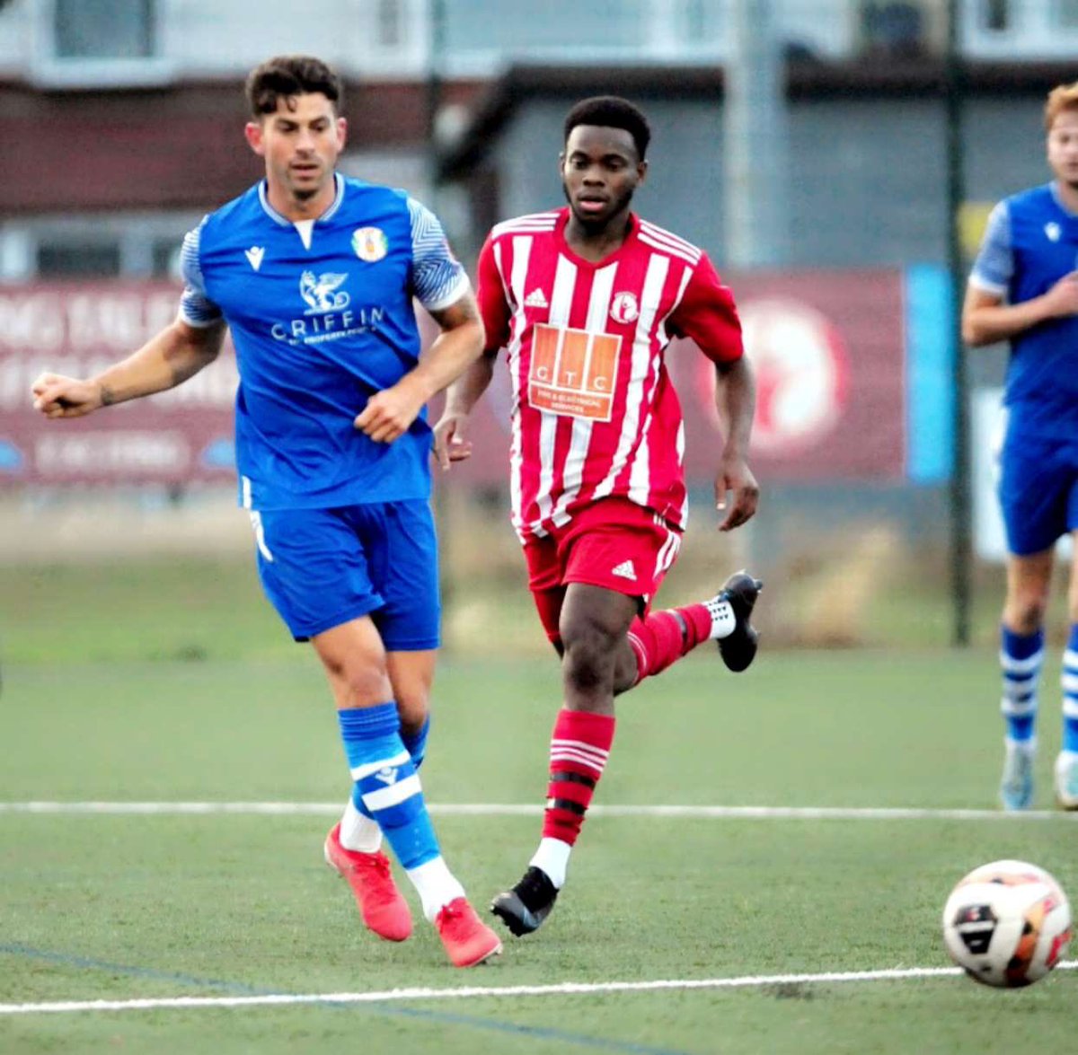 1Razza's tweet photo. My time at @Frenfordfc has come to an end 😮‍💨

From being given the chance to play first team football for the first time to then winning the league is something i’ll never forget 🫶🏾 

To the management and the boys = thank you for your support and guidance over the years ❤️ https://t.co/tXnP3asd6F