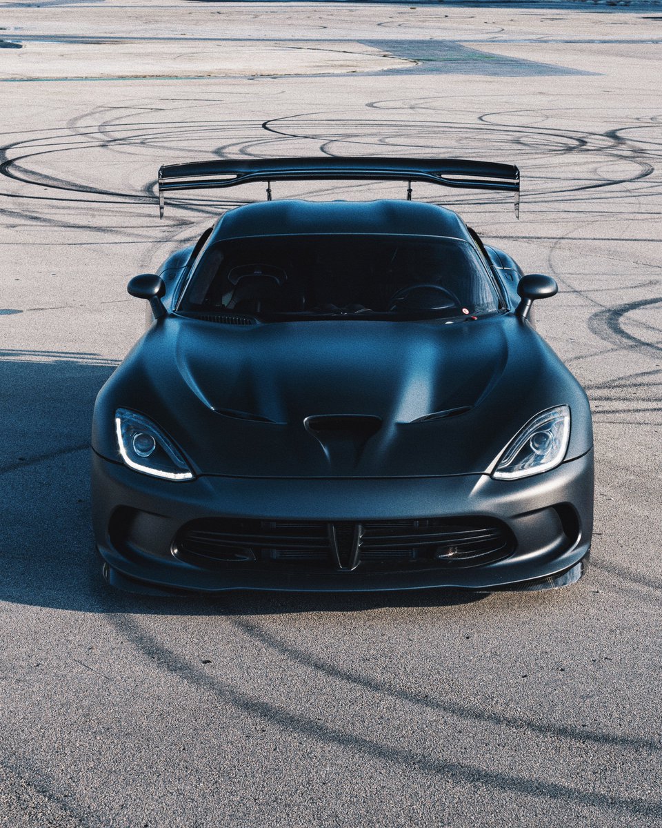 3,000hp, Twin Turbo V10 and a parachute. All in this daily driven Dodge Viper I enjoyed in Miami, FL.