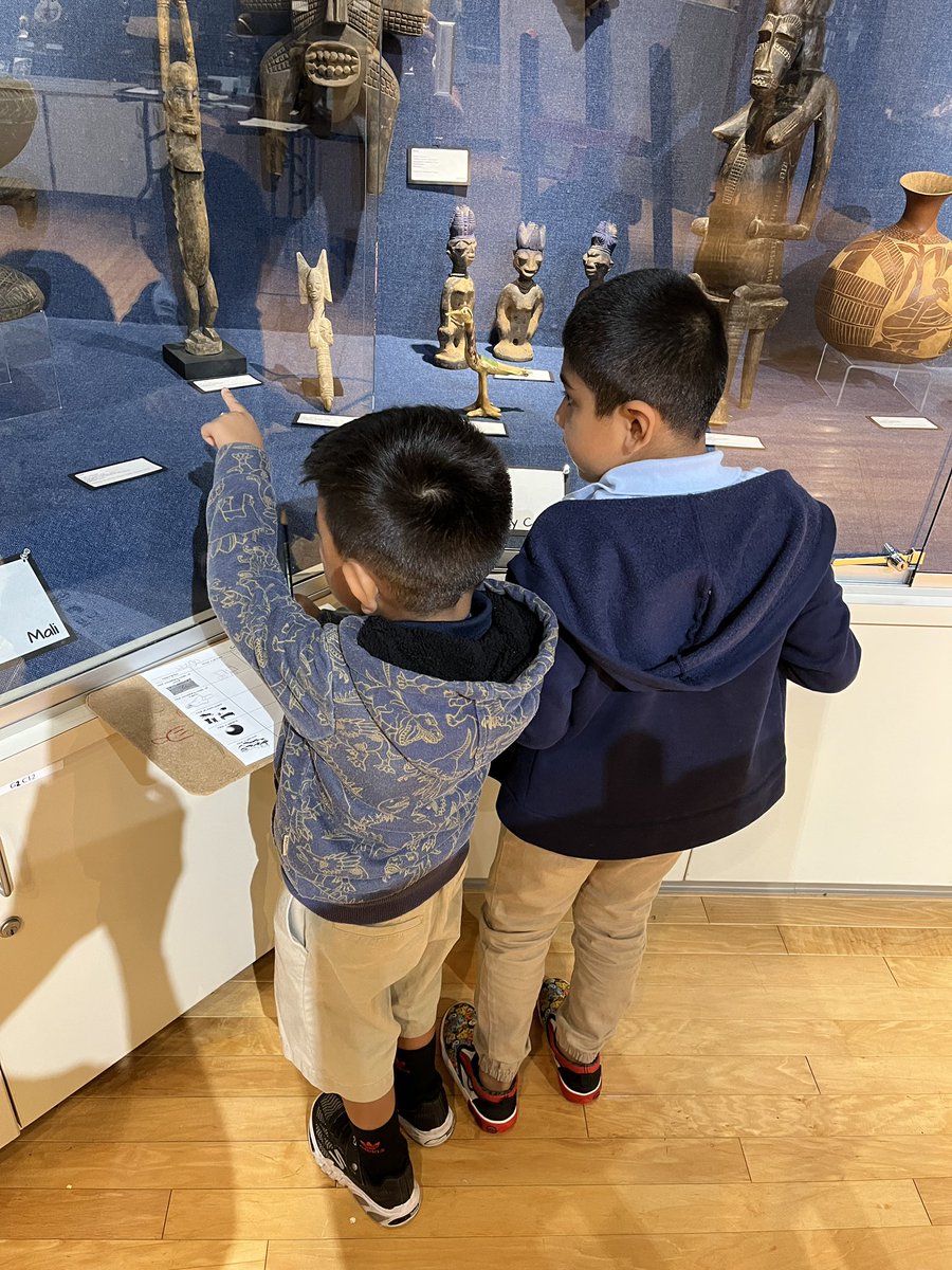 AYAMuseum's tweet photo. @SSE_Wildcats 2nd graders came to visit on this rainy Wednesday. They did an AMAZING job! @SBISD @sbef4sbisd @ShepherdStudio https://t.co/arzuHfjW7M