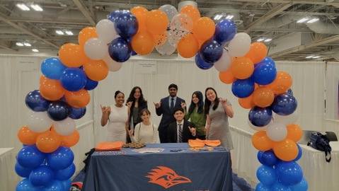 <a href="/UTSA/">UTSA</a> ready for this year <a href="/BMESociety/">Biomedical Engineering Society</a> Meeting. Some of our students will be sharing their work and we look forward to meet you all in our booth. #BMES2023 #utsa
