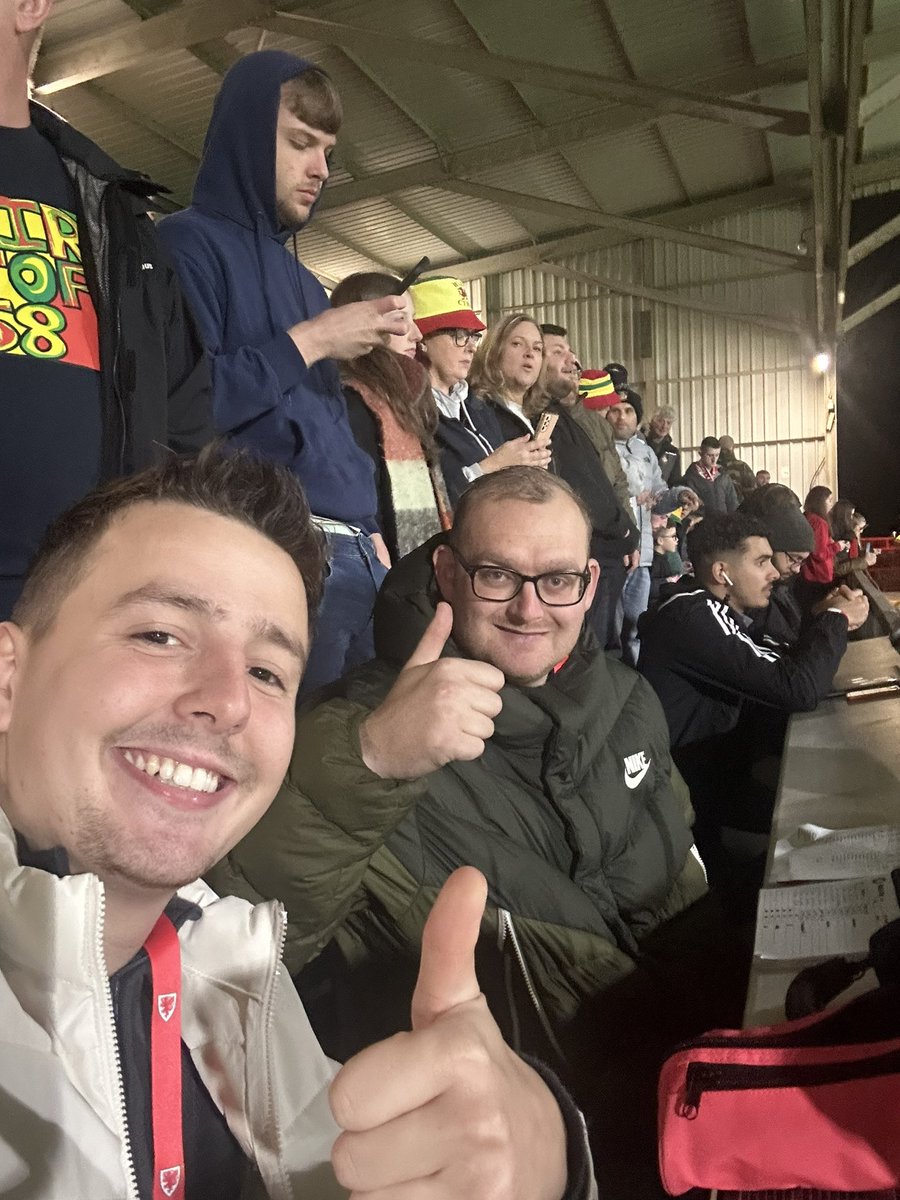 AlanMarchSport's tweet photo. We’re ready for kick-off at @Wrexham_AFC for @Cymru vs @GibraltarFA 🏴󠁧󠁢󠁷󠁬󠁳󠁿🇬🇮

Audio description commentary from @EJStockdale &amp; @Nickyjones0 🎙️ https://t.co/Q3BemO5AjS