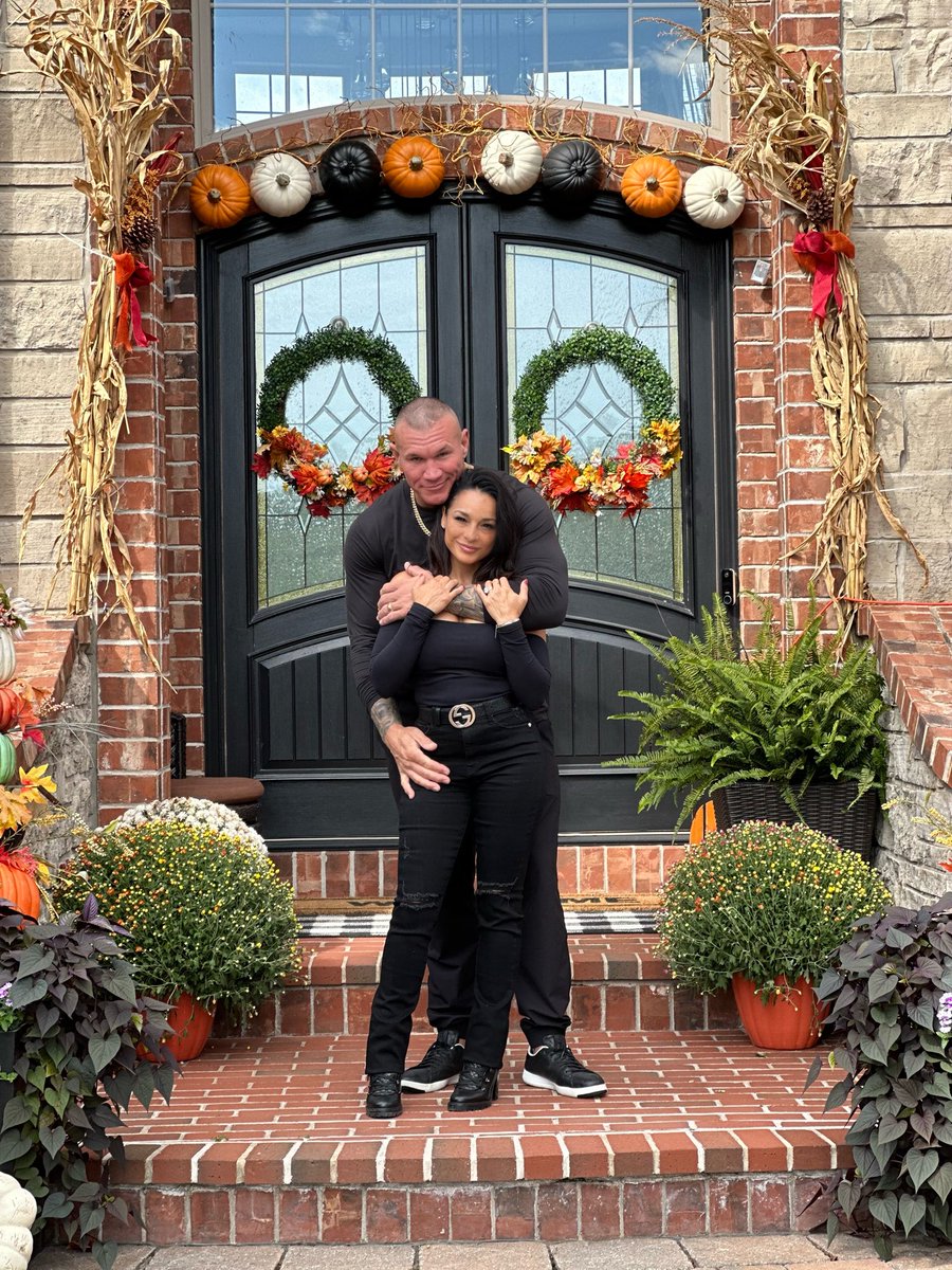 🍁🎃🧡 <a href="/RandyOrton/">Randy Orton</a>