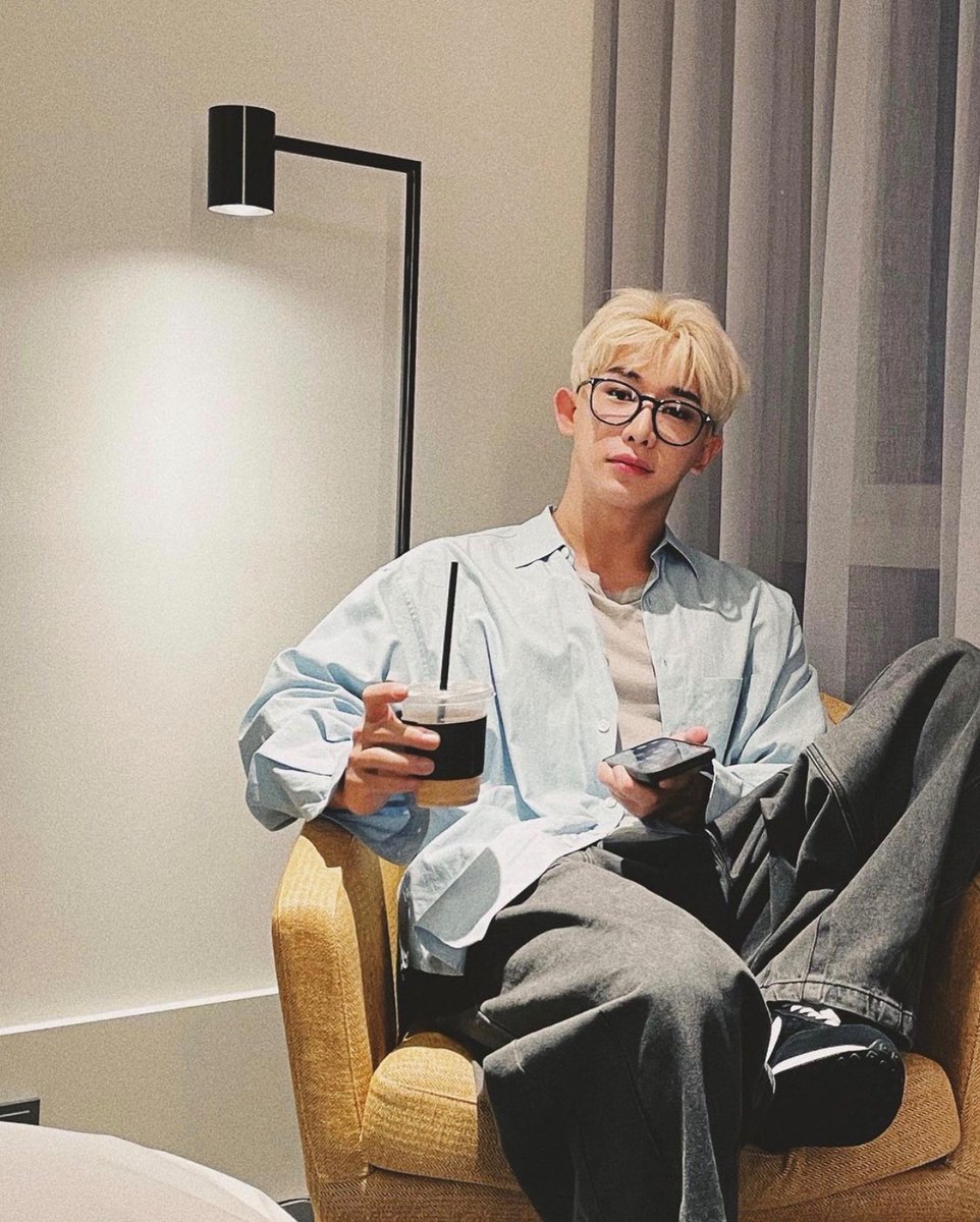 hourlywnh's tweet photo. ᙏ̤̫ #원호 #WONHO @official__wonho https://t.co/Wlym0erARX