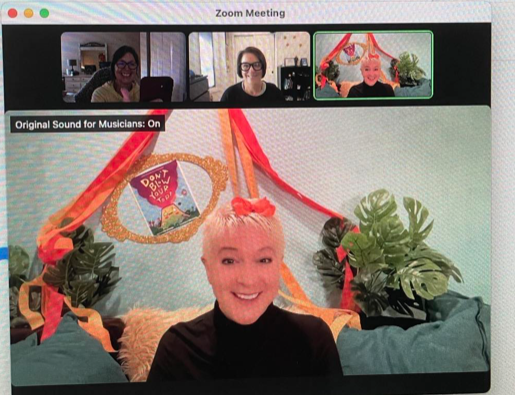 We just finished chatting with the incomparable @AmeDyckman. 🥰 Brace yourself for a #PB explosion of good information and a great time! 🥳 She is an exuberant bundle of JOY! 🤗 Episode airs 10/1. 🌋
#SCBWI #Kidlit #PictureBook #PBWriter #Writer #WritingPodcast #Podcast