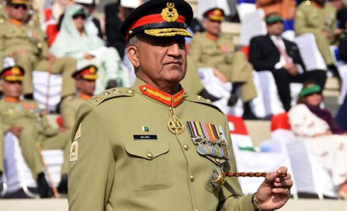 Mehmetcanbekli1's tweet image. رئيس الأركان العامة للقوات المسلحة الباكستانية:
إذا شنت إسرائيل عملية برية ضد قطاع غزة، فسنقدم الدعم الصاروخي الباليستي لحماس”.