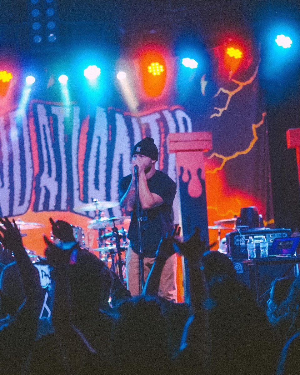 7ru7h🖤 tweet media