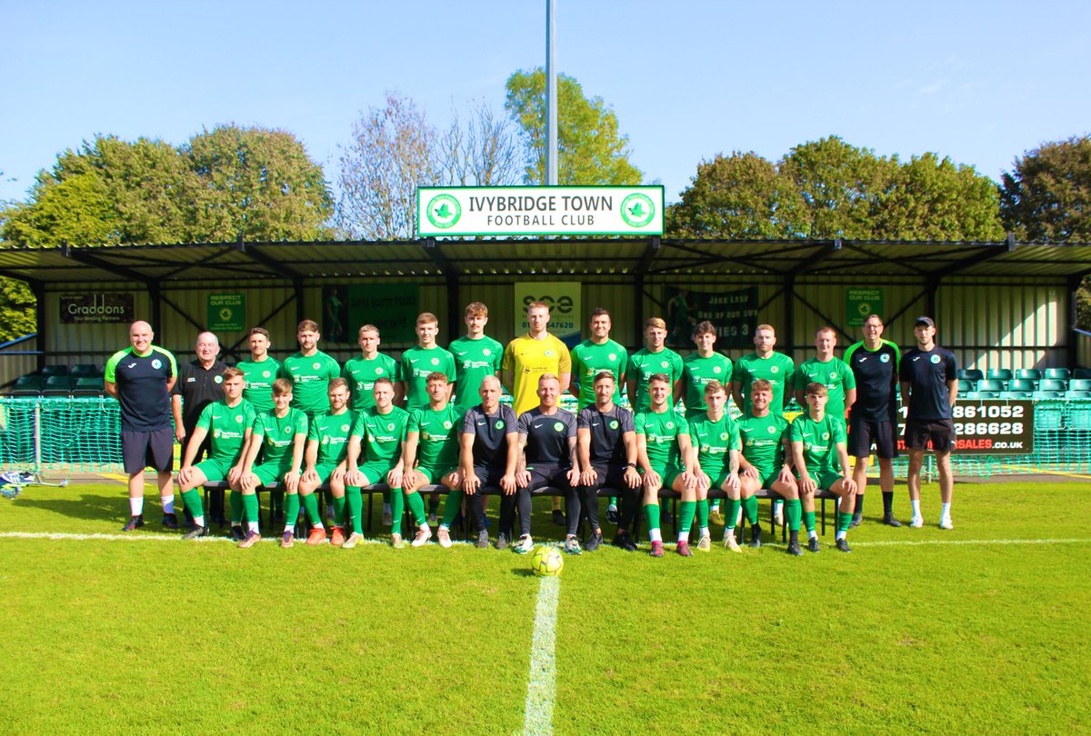 ⚽️💚TEAM PHOTO💚⚽️

“One in, all in!”

#uptheivies💚