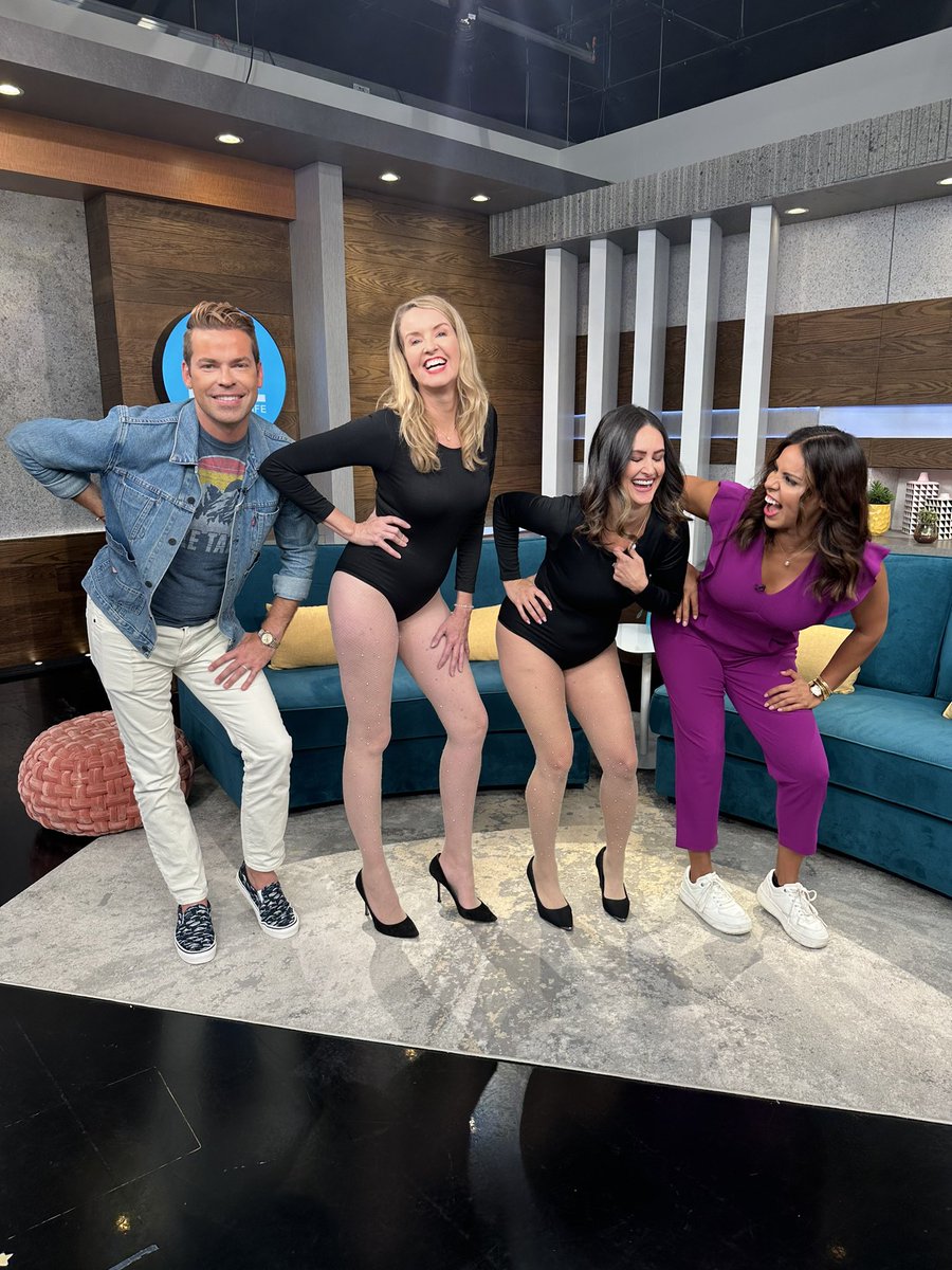 Everybody help us wish our girl  <a href="/KPRC2Tessa/">KPRC 2 Tessa</a> a very happy birthday today!! We are so happy to have you as part of our team - we love you so much!! 🥳🥳🥳  <a href="/KPRC2Melanie/">Melanie Camp</a> <a href="/houstonlifetv/">Houston Life TV</a> <a href="/Tess1Tess2/">Tessa Barrera</a> <a href="/derrickshore/">Derrick Shore</a>