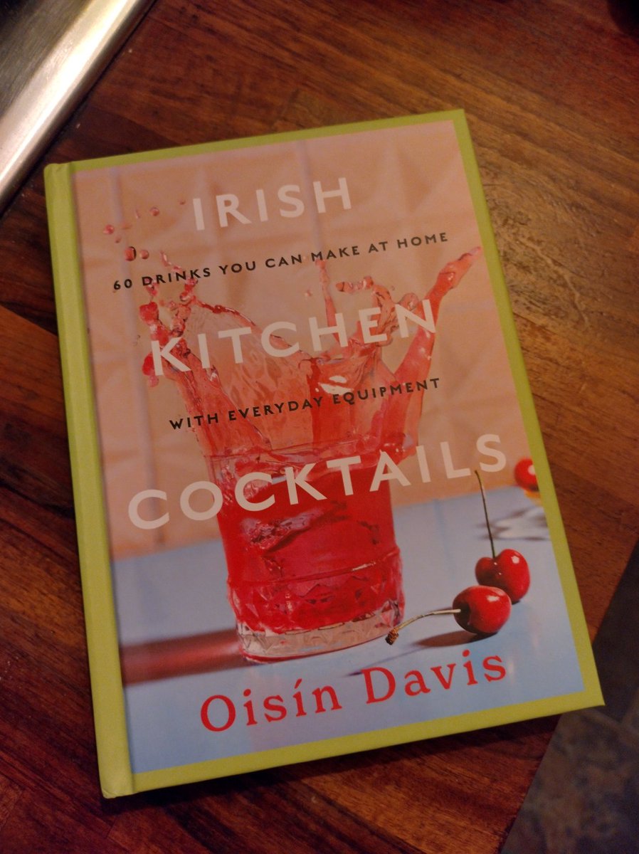 StonewellCider's tweet photo. Look what arrived in the post today @IrishBeverages thanks Oisín. Now that's a cocktail to kick things off! https://t.co/tzgCWj3XJw