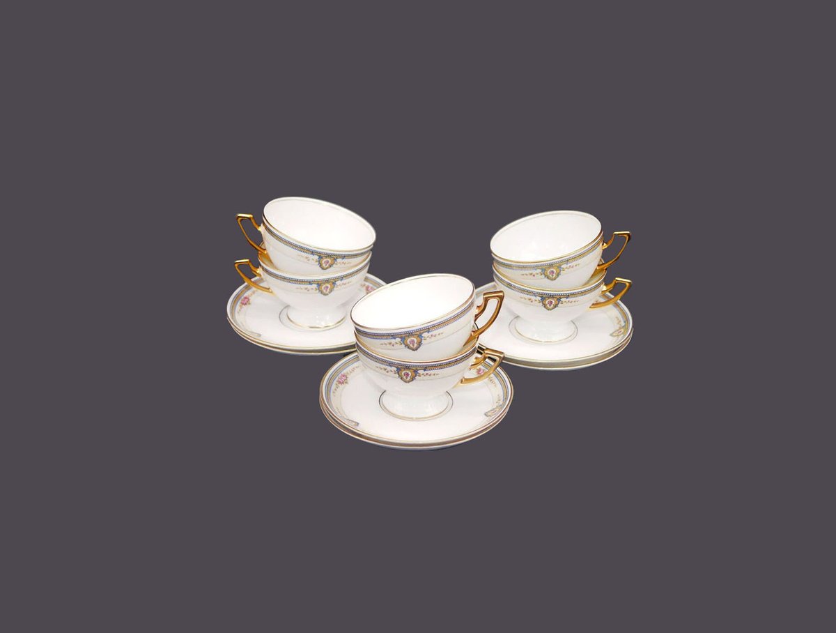 G97816960Girl's tweet photo. Antique art-nouveau period Thomas The Belvedere cup and saucer sets made in Bavaria. https://t.co/eN6oQvY2cd via @Etsy #BuyfromGroovy #antiqueshop #tableware #dinnerware #antiquetableware #artnouveau #ThomasBavaria #ThomasGermany #ThomasTheBelvedere #TheBelvedere #teatime #coffeetime #EtsySellers