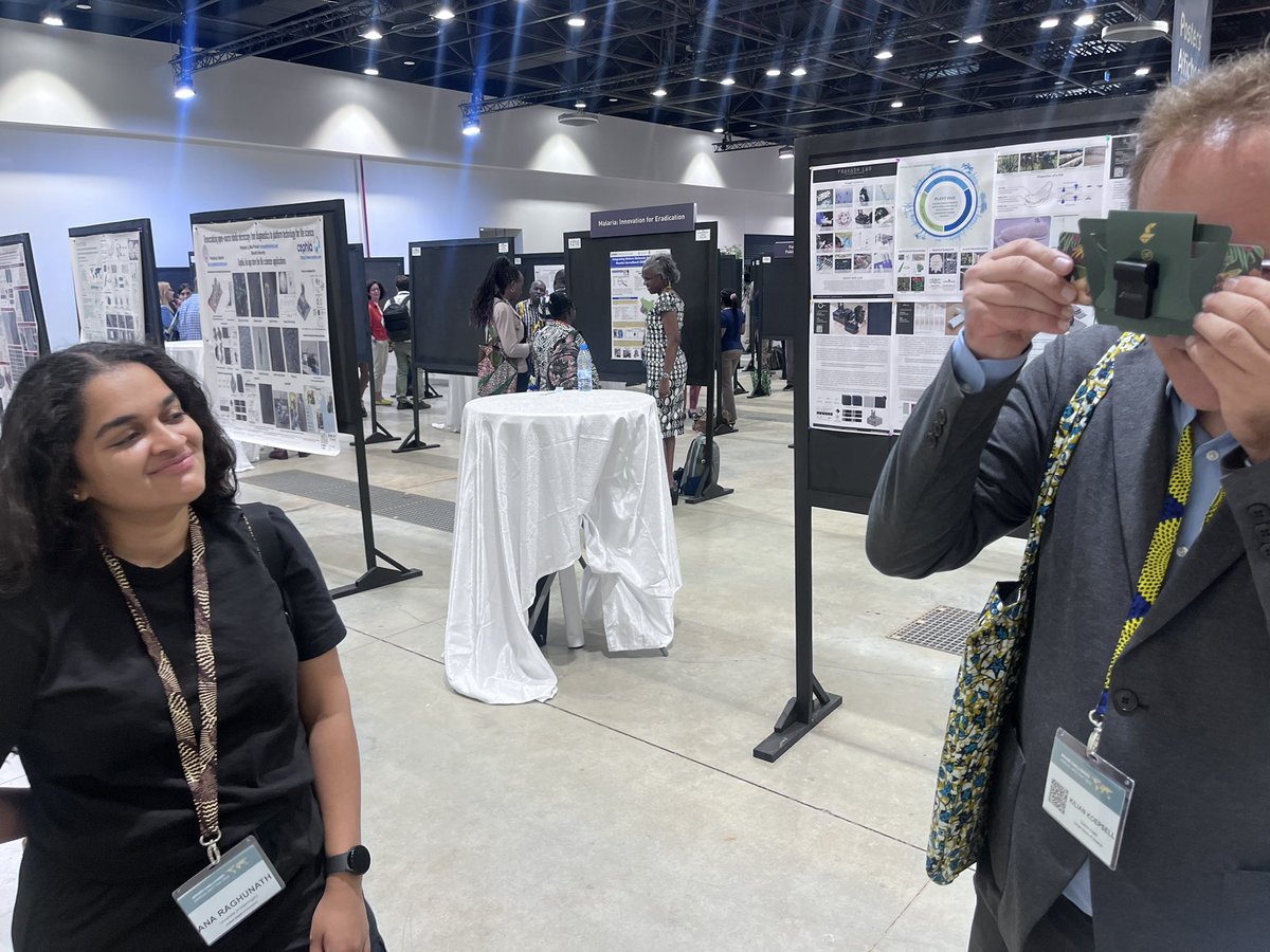 PrakashLab's tweet image. It’s been almost 10 years we released the first #Foldscope - and still I am filled with joy when someone sees through the tool for the first time! Thank you @gatesfoundation #GCAM2023 for being a community of curious people tackling hard problems in the world.