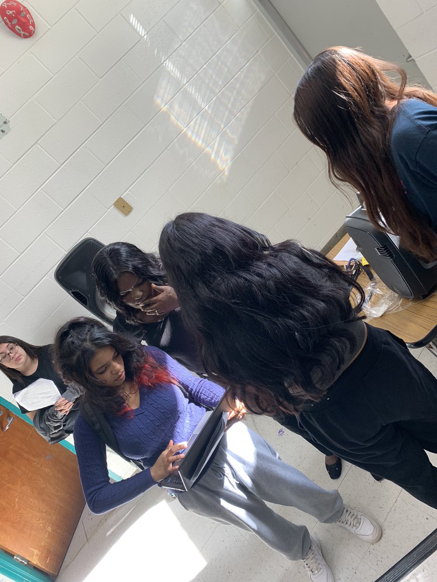 VCHS Theater Arts … end of term presentation loading #SmallGroupInstruction