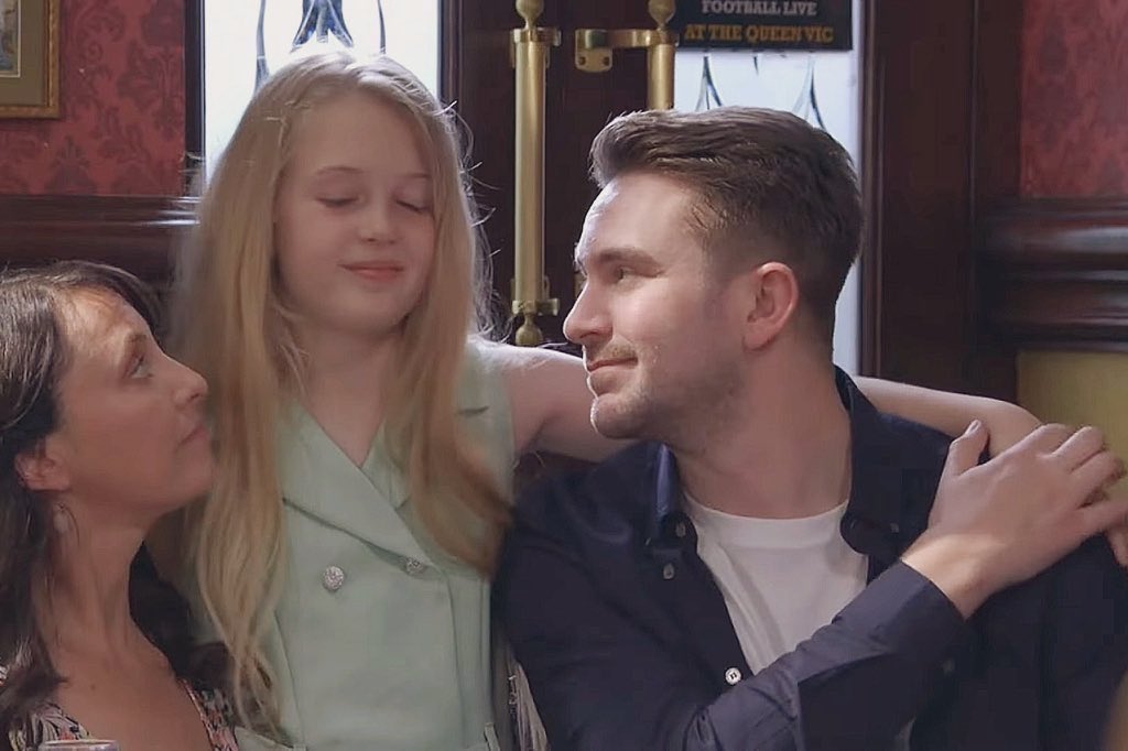 “She’s just as much mine as she is yours.” - you tell him Callum 🙌 #Eastenders