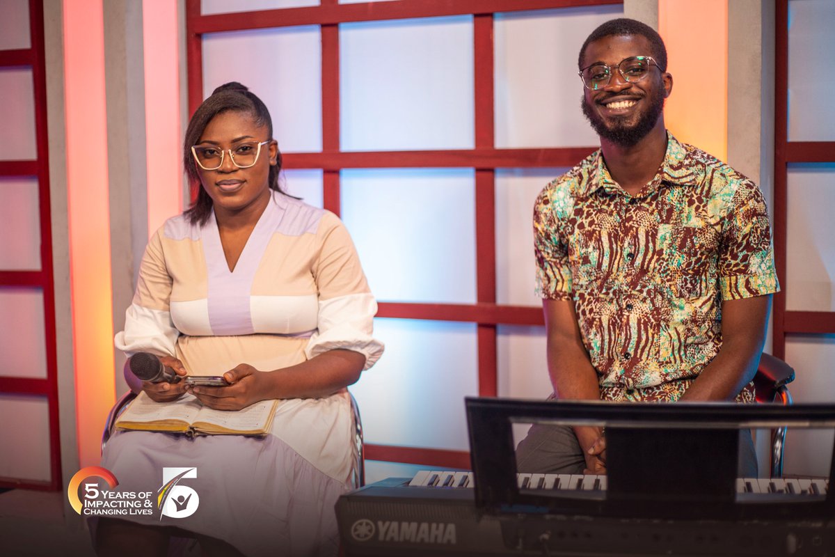 hopechannelgh's tweet photo. Let's Pray || Praying With A Renewed Mind (Romans 12:1,2)

YouTube: https://t.co/igdFfKkBLz

#LetsPray #HopeIs5
#hopechannel #changinglives
#BreastCancerAwareness https://t.co/M4aq8FMYKw