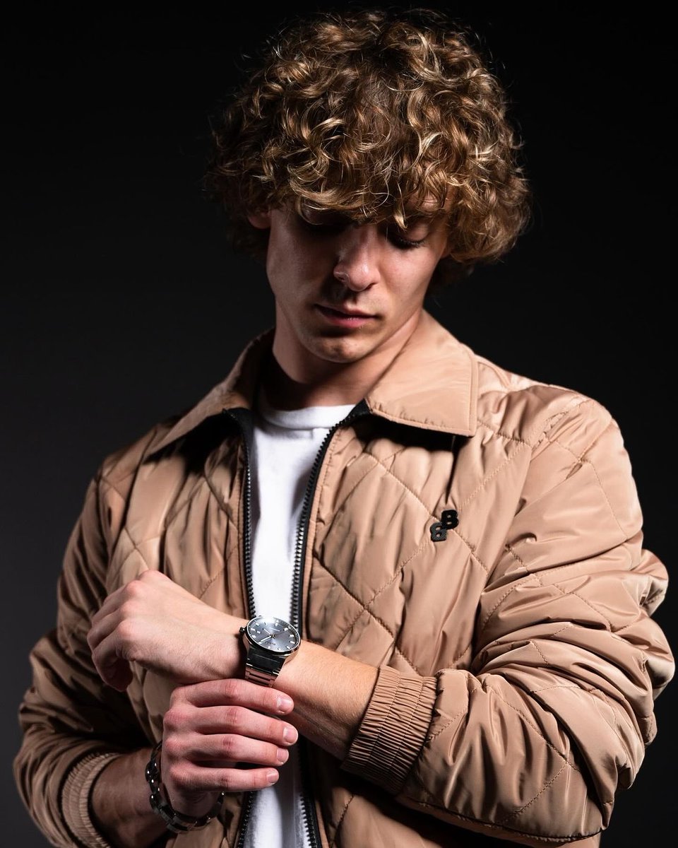 OnlineJoshB's tweet photo. BOSS BOY! 

Josh Beauchamp | IG Feed. https://t.co/llrQtY7WJP
