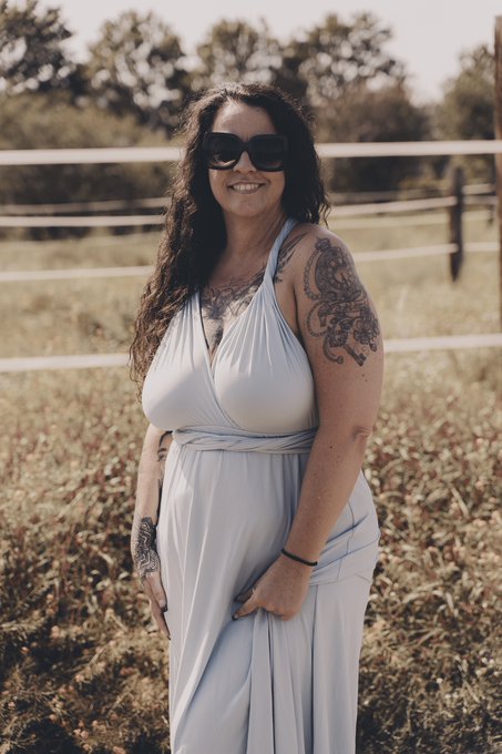 Hi wie gehst Dir💋😘🥰? Bei mir ist ordentlich Holz vor der H&uuml;tte💒. Du🫵🏼 willst mehr davon sehen😉😋? Ich<a href="/tag/sexy"class="tags"><span>#sexy</span></a><a href="/tag/hot"class="tags"><span>#hot</span></a><a href="/tag/inked"class="tags"><span>#inked</span></a><a href="/tag/german"class="tags"><span>#german</span></a><a href="/tag/happygirl"class="tags"><span>#happygirl</span></a><a href="/tag/bigboobs"class="tags"><span>#bigboobs</span></a>