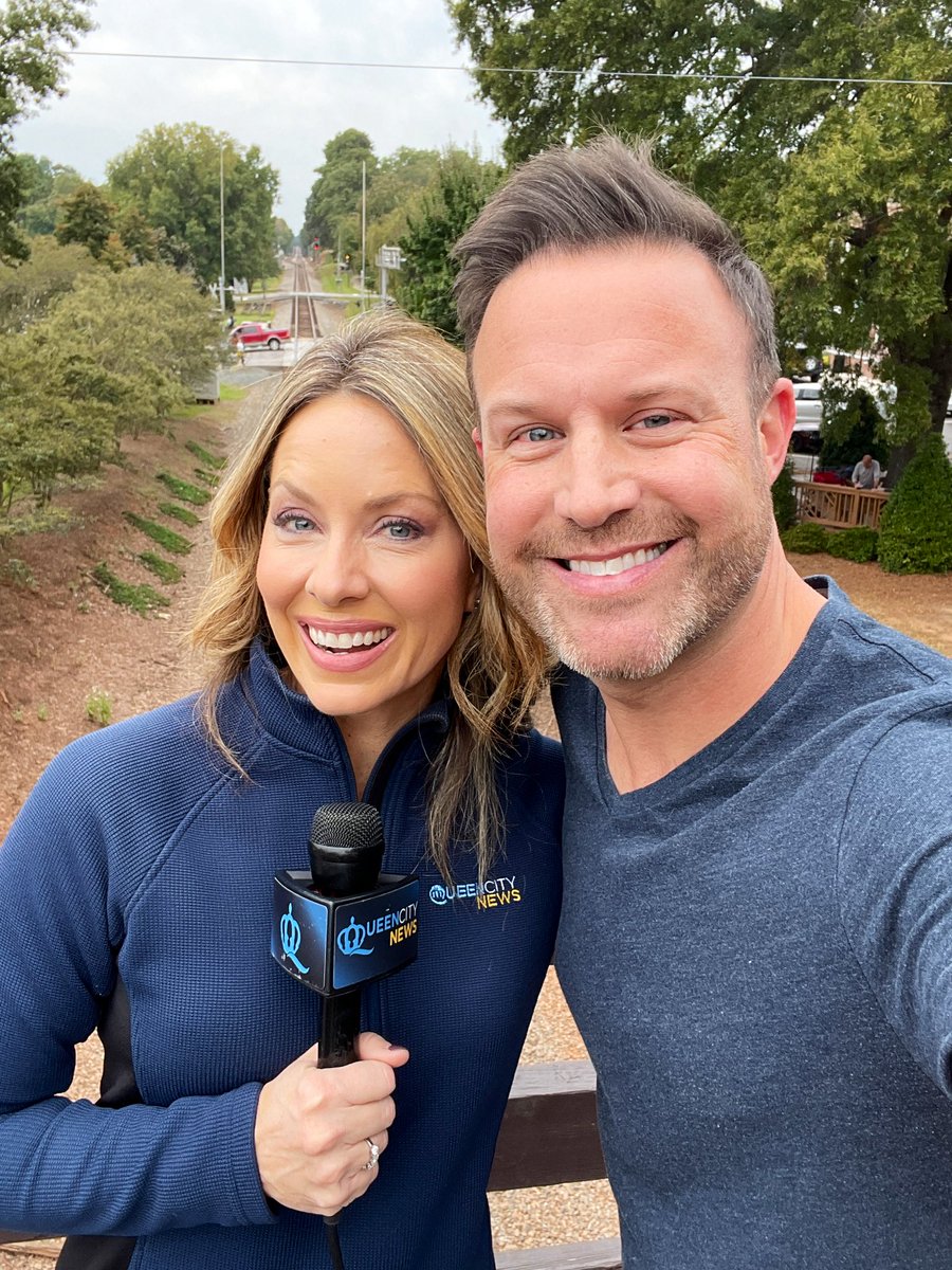 JasonHarperTV's tweet image. Join @TaraLanewx, @BrienBlakelyTV, @MaureenWurtzTV, myself and the rest of our crew live at 5p from downtown Waxhaw for our Hometown series. @Queen_City_News @TownofWaxhawNC #Waxhaw