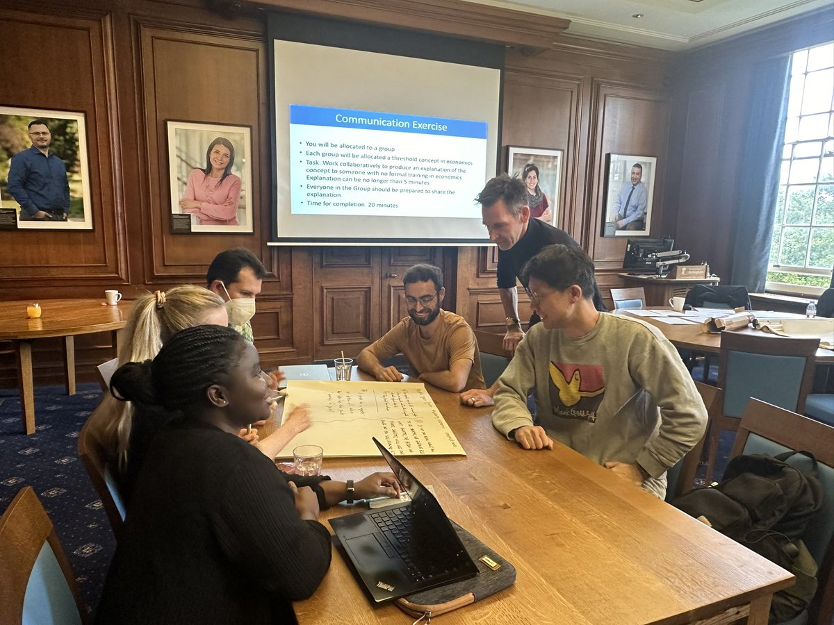 swativirmani8's tweet photo. Productive day @UniofNottingham @economics_net GTA workshop..explored effective T&amp;L practices within Economics, diversity in learning, developmental feedback, &amp; small group teaching. Valuable insights &amp; engagement from PhD students #TeachingSkills #EconTeaching https://t.co/keuugqqwE4