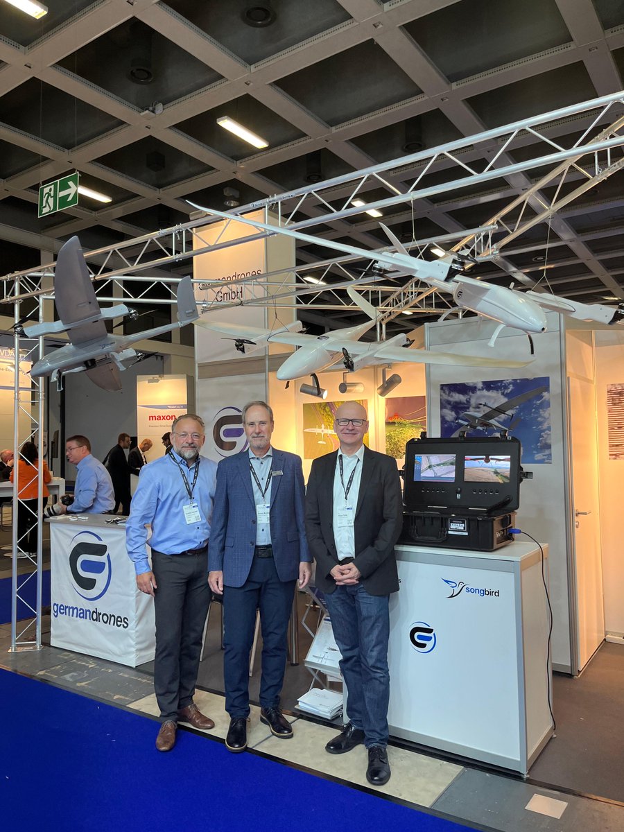 Trimble Applanix tweet media