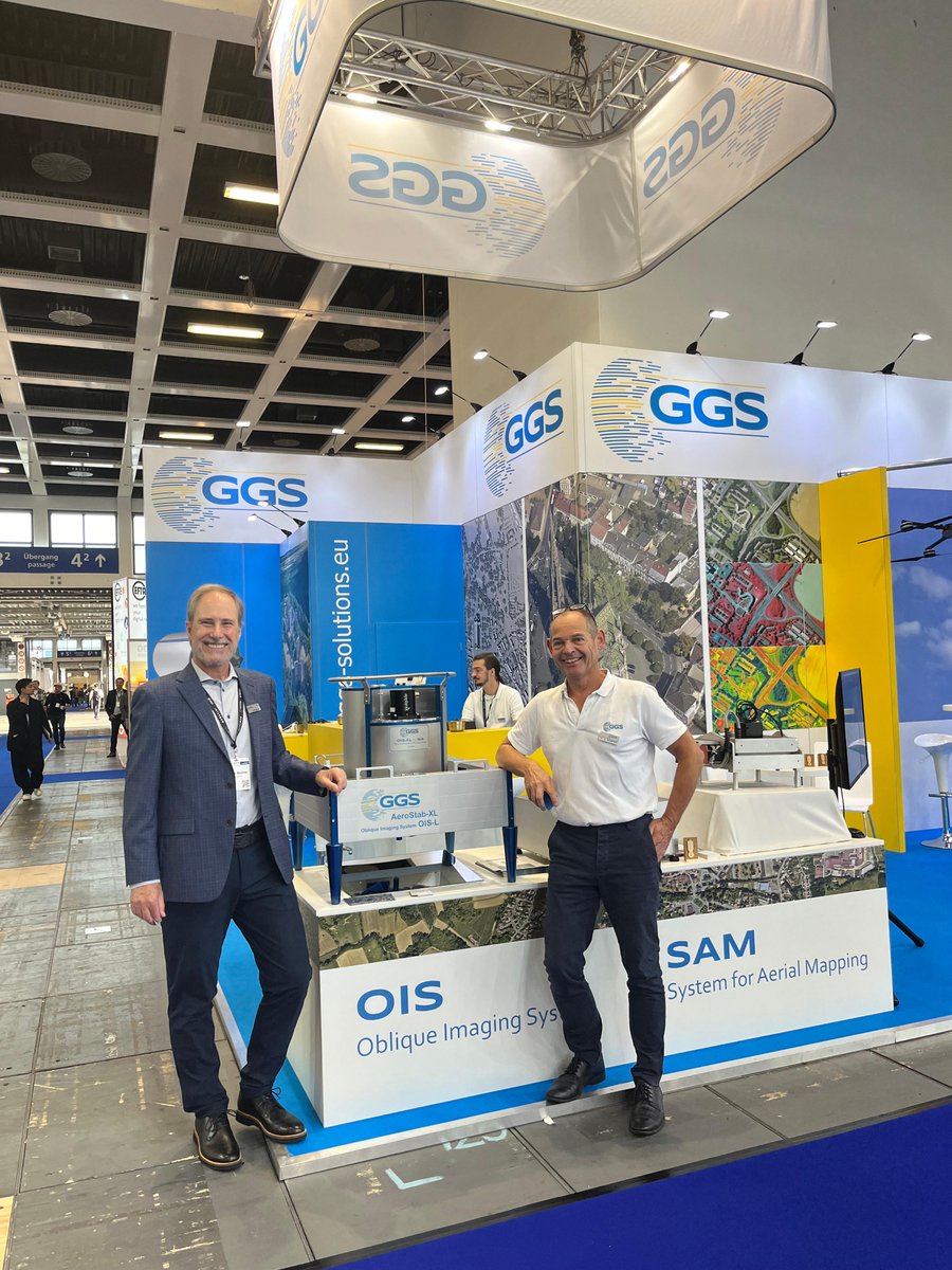 Trimble Applanix tweet media