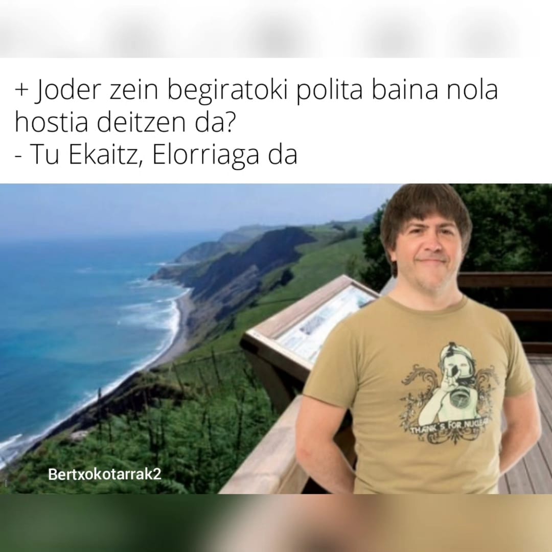 Bertxoko's tweet photo. 🙊 Bertxoko serio jarri dela ematen du, eta euskal-filoko gure jarraitzaile finak asetzeko asmoz, Ekaitz Elorriaga zuzendari supremoak komak ondo erabiltzearen garrantzia erakutsi digu. https://t.co/3L3EOG4GWY