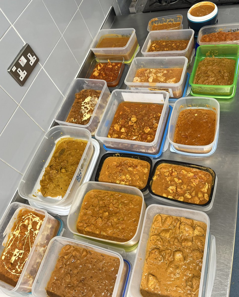 17 Rogan Josh curries before 10am? Easy! Year 10 Hospitality students have smashed it again 💥 #BTEChospitality #btec #vocational #foodtech #futurechefs <a href="/Mrking_StJu/">Mr King</a> <a href="/StJuliansSchool/">St Julian's School</a>