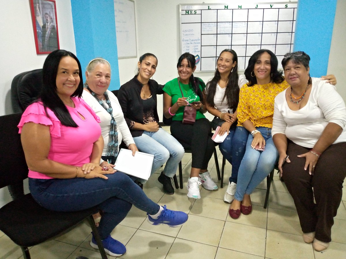 TelleYanett's tweet photo. Consejo de Desarrollo Académico Territorial UNEM en el despacho del Centro Desarrollo Estadal de la Calidad Educativa. https://t.co/lbrlqoEMxr