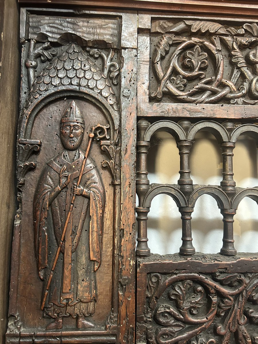 Mid 13th-century choirstalls from Split Cathedral. They’re formed of 8,224 individual pieces, and if you get up close enough and to the right angle, a decent amount of polychromy survives.

I was delighted to spot a miniature woodworker looking out from one of the panels.