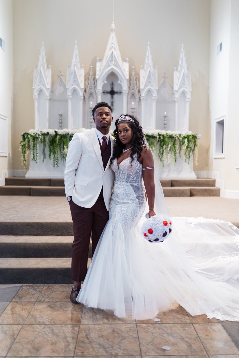 TaybaeDuhh's tweet photo. Delasbour —> Pope 💍
#SeptemberBride #BlackLove #RealLove #WeddingDay https://t.co/GAL7yGGiAC