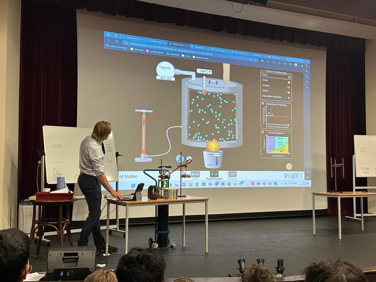 MGS_Chemistry's tweet photo. Mr Martin we love your cool chemistry. Thank you so much for an extremely entertaining and informative lecture 🙌 https://t.co/WCz2gaBW0m
