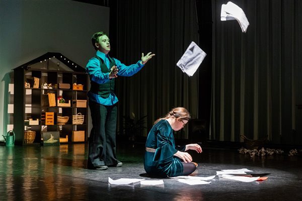 Vrijdag en zaterdag kun je een symposium en allerlei voorstellingen bezoeken van Festival Ongekend Talent in het Cultuurkwartier. Levend manifest voor meer inclusie in de podiumkunsten! festivalongekendtalent.nl