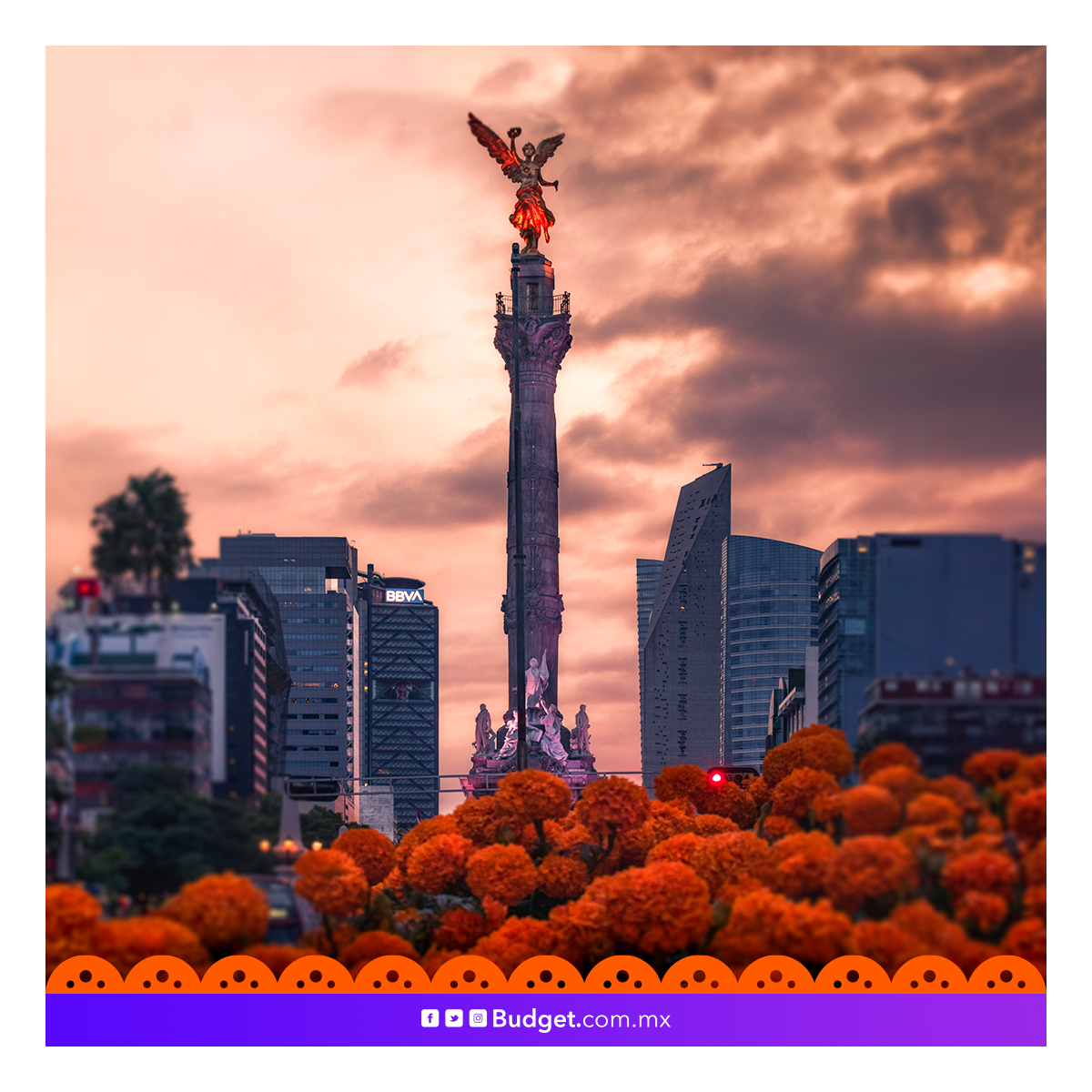 En este mes los colores y aromas del Día de Muertos llenan nuestras calles y corazones. ¿Ya tienes tus planes de viaje para celebrar nuestras tradiciones? Comparte tus tradiciones y lugares favoritos para celebrar el Día de Muertos en México.

#Cempasuchil #DiaDeMuertos #Mexico