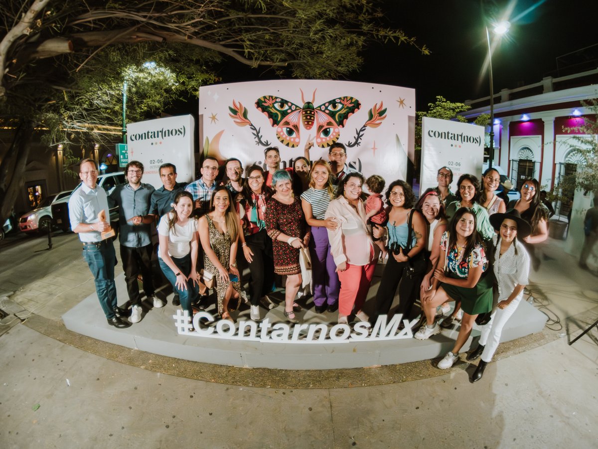 ContarnosMx's tweet photo. GRACIAS, GRACIAS, GRACIAS
Esta edición del Festival #ContarnosMx fue MARAVILLOSA
Tanto, que días después aún seguimos emocionadas y conmovidas por su participación, por la generosidad de nuestrxs invitadxs y por el calor del desierto :)
Por ello queremos hacer un 🧵 con lo mejor de cada actividad. ¿Recordamos juntxs?