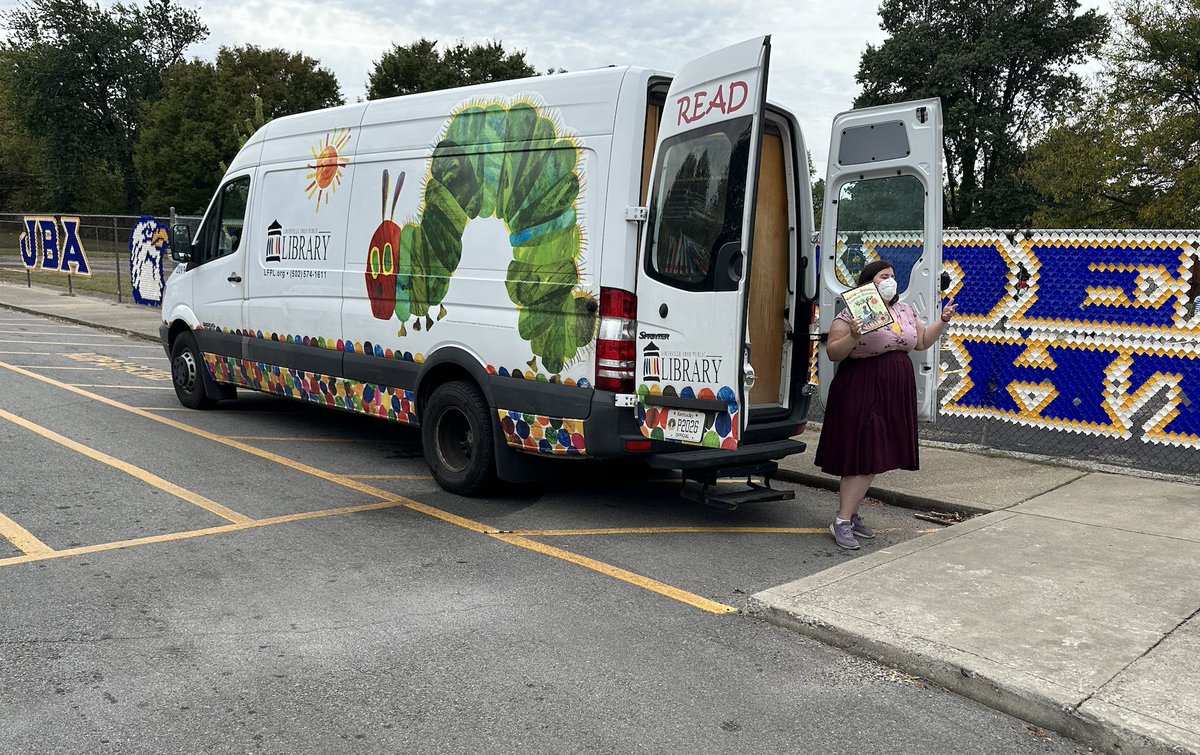 Stacie Alvey (@alveyinthelib) on Twitter photo Today the <a href="/LFPL/">LFPL</a> Bookmobile came to visit 3rd grade <a href="/JBAtkinsonEagle/">J.B. Atkinson Academy for Excellence</a> who have been learning about access to books & learning in EL Module 1. Each student got to check out a book and see a real bookmobile to make a connection to their learning <a href="/JcpsElemEla/">JCPS Elementary ELA</a> <a href="/JCPSLMSDrLynn/">JCPSLMSDr.Lynn</a> <a href="/JCASLKY/">JCASLKY</a> Today the <a href="/LFPL/">LFPL</a> Bookmobile came to visit 3rd grade <a href="/JBAtkinsonEagle/">J.B. Atkinson Academy for Excellence</a> who have been learning about access to books & learning in EL Module 1. Each student got to check out a book and see a real bookmobile to make a connection to their learning <a href="/JcpsElemEla/">JCPS Elementary ELA</a> <a href="/JCPSLMSDrLynn/">JCPSLMSDr.Lynn</a> <a href="/JCASLKY/">JCASLKY</a>