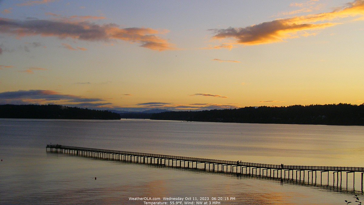 Lovely fall evening in Indianola... <a href="/WeatherNation/">WeatherNation</a> <a href="/NWSSeattle/">NWS Seattle</a> <a href="/ScottSeattleWx/">Scott Sistek</a> <a href="/NickAllardKIRO7/">Nick Allard</a> <a href="/MorganKIRO7/">Morgan Palmer</a> @IlonaKIRO7 <a href="/WxMikeEverett/">Mike Everett Weather</a> <a href="/GregCopelandK5/">Greg Copeland</a> <a href="/chrisnunley/">Chris Nunley, Ph.D.</a> <a href="/AClaibonWx/">Adam Claibon</a> <a href="/ShannonODKOMO/">Shannon O'Donnell</a> <a href="/KClarkWx/">Kristin Clark</a> <a href="/TheronZahnKOMO/">Theron Zahn</a> <a href="/Rebecca_Weather/">Rebecca Stevenson</a> <a href="/ErinMayovsky/">Erin Mayovsky</a> <a href="/abbyacone/">Abby Acone</a> <a href="/WxVillegas/">Lisa Villegas</a> #wawx