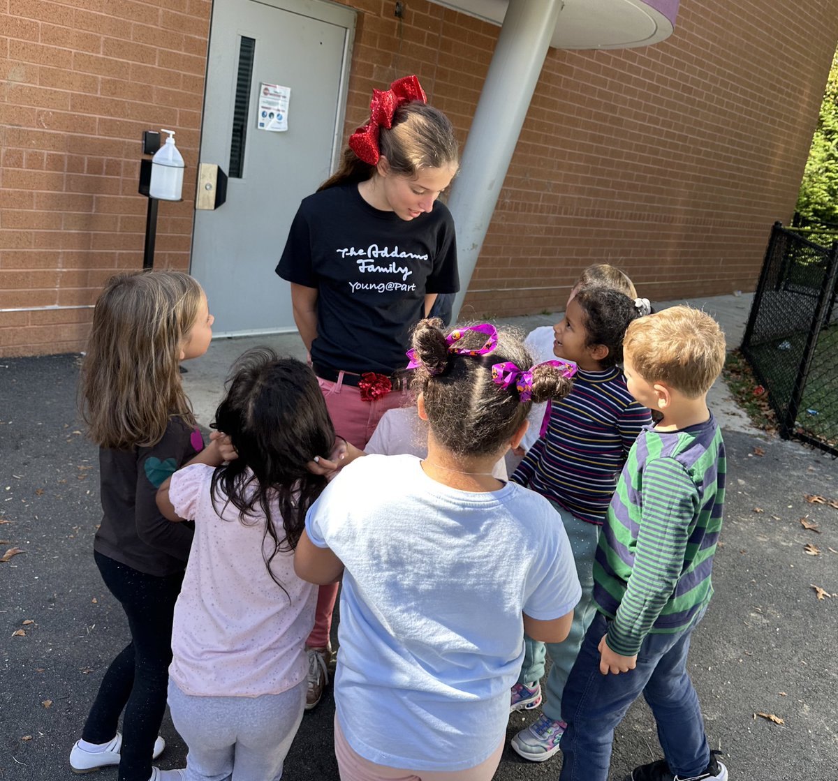 Meg Flajser tweet media