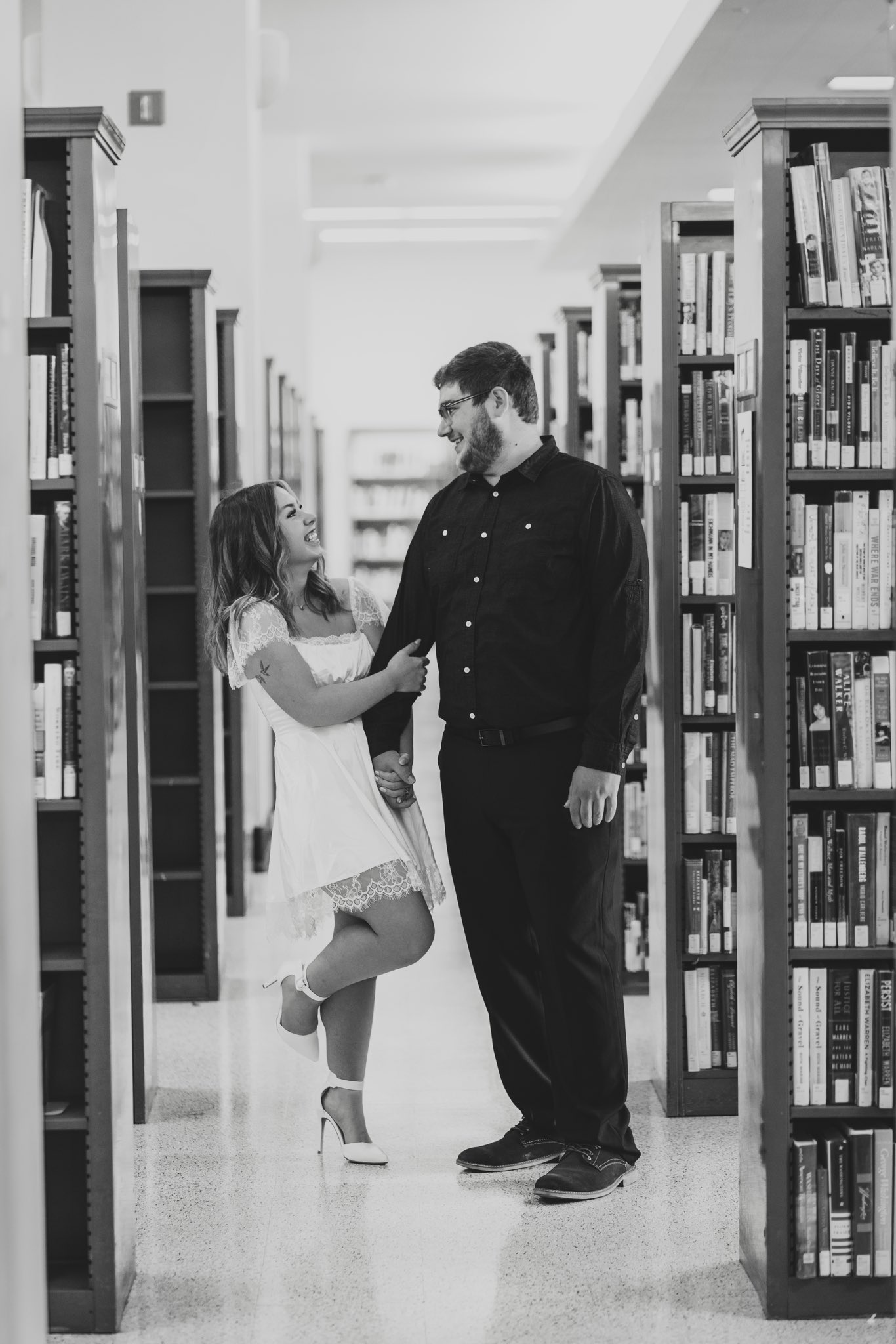1 pic. And while I’m amped about the new lens, enjoy these engagement shots I got. First time shooting in the Milwaukee Library! #photography https://t.co/BIFQy11nQV