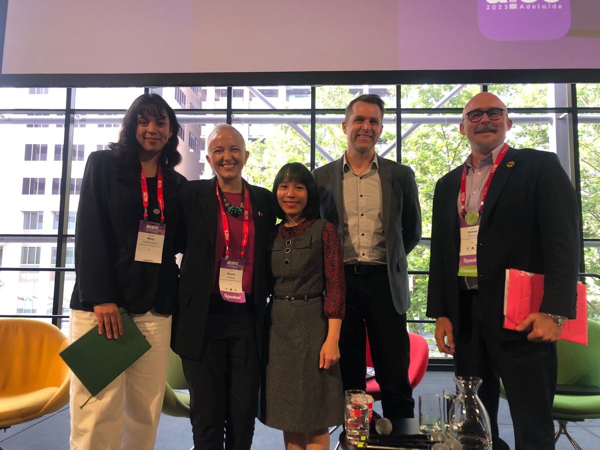 elewilliams's tweet photo. What a great way to start the day talking all things @NewColomboPlan and 🇦🇺 🇮🇩 student mobility.
Thanks @AIEC @IDPGlobal and @IEAAustralia for having us! @LyTran18 @ACICIS @dfat @DubesAustralia #learningabroad #mobility #phdresearch #publicdiplomacy #intled #scholarships https://t.co/r2OELcDqnU