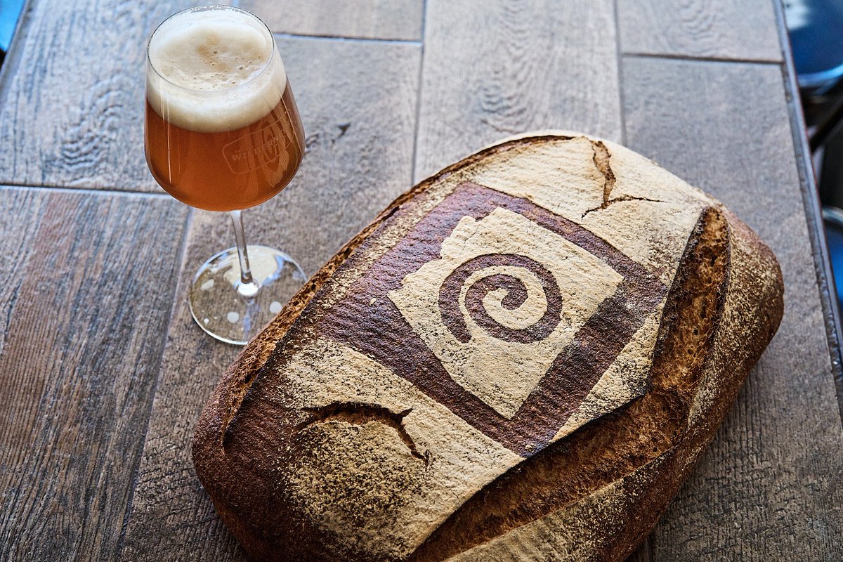 AZWildernessCo's tweet photo. We’ve teamed up with the country’s best baker for something pretty special. Graciela is made from a mash consisting of Barrio Bread sourdough loaves and was fermented with the same yeast used in the creation of that tasty, tasty bread. Get it Saturday at the Woodnotes Cellar. https://t.co/lbpXmahPwX