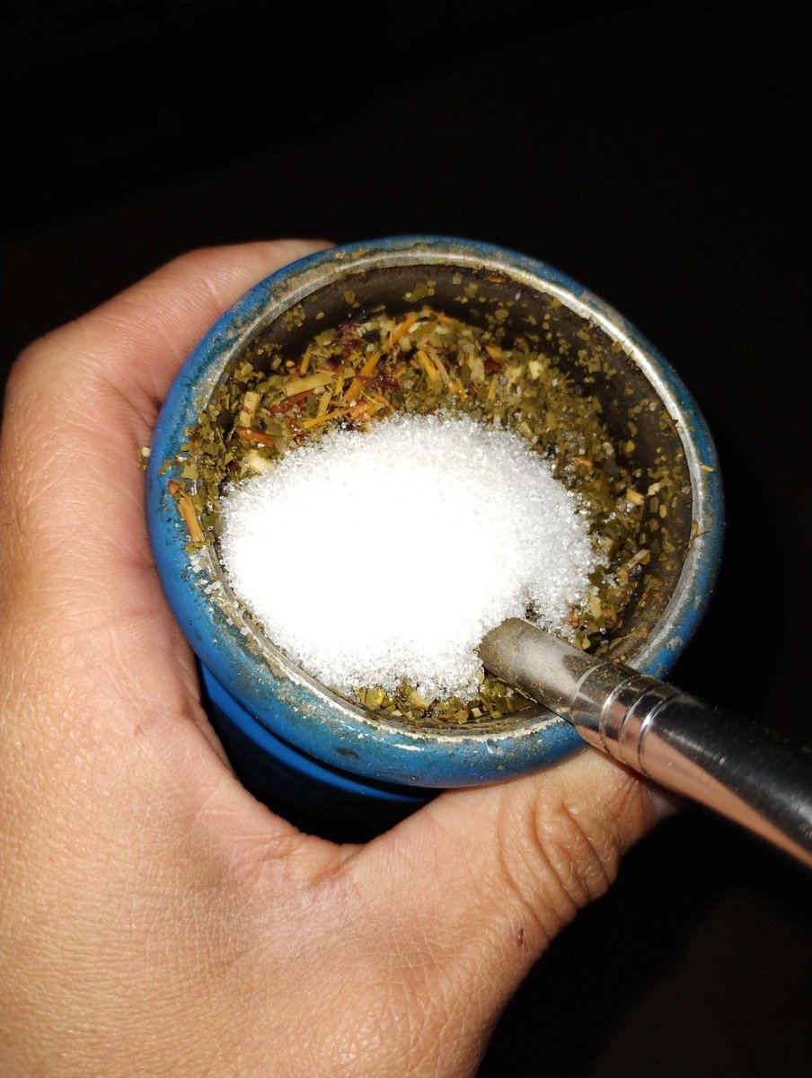 UlisesDavid__'s tweet photo. el mate se toma así https://t.co/6RFdgx4WlE