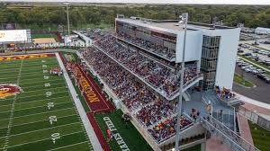 R0hboat's tweet image. After a great conversation with @jakeiery42 I’m thrilled to announce I’ve received my first D2 offer from Northern State University!!