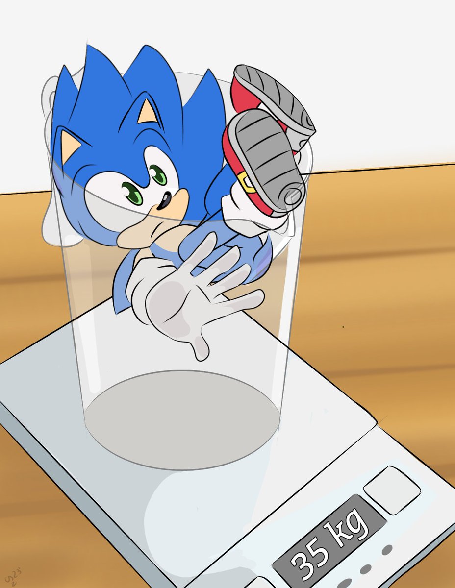 CrystalDiamondC's tweet photo. Just weighing a hedgehog. 💙

#SonicTheHedgehog https://t.co/3BN35bvNm9