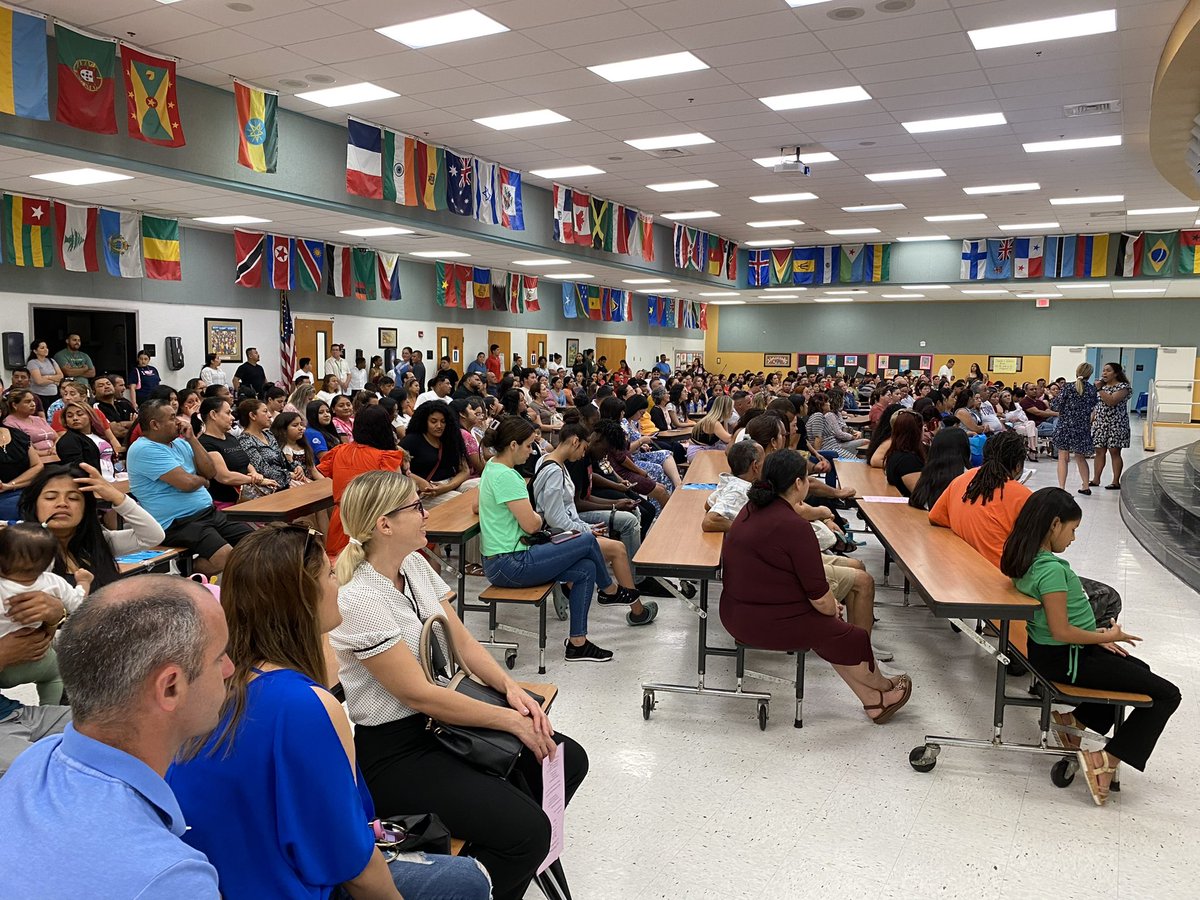 Duallanguagepbc's tweet photo. It was an incredible night at Palm Springs Elementary's Dual Language Night! 🌟 We shared information on Dual Language Basics and Immersion with an incredible crowd of 200+ families!🙌
@marjie_rowe @PBC_MPatterson @561Sdpbc @robinlbrown6 https://t.co/oUFvqxN756