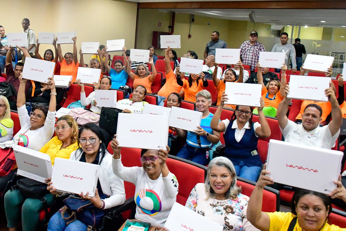 Yelitze Santaella tweet media