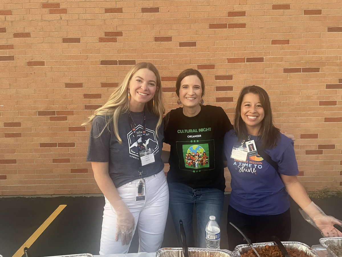 SMSD_Corinth's tweet photo. Cultural Night was a huge success. Thank you to everyone who joined us this evening!  @theSMSD @Rosehill512 https://t.co/hd2aTYQxdQ