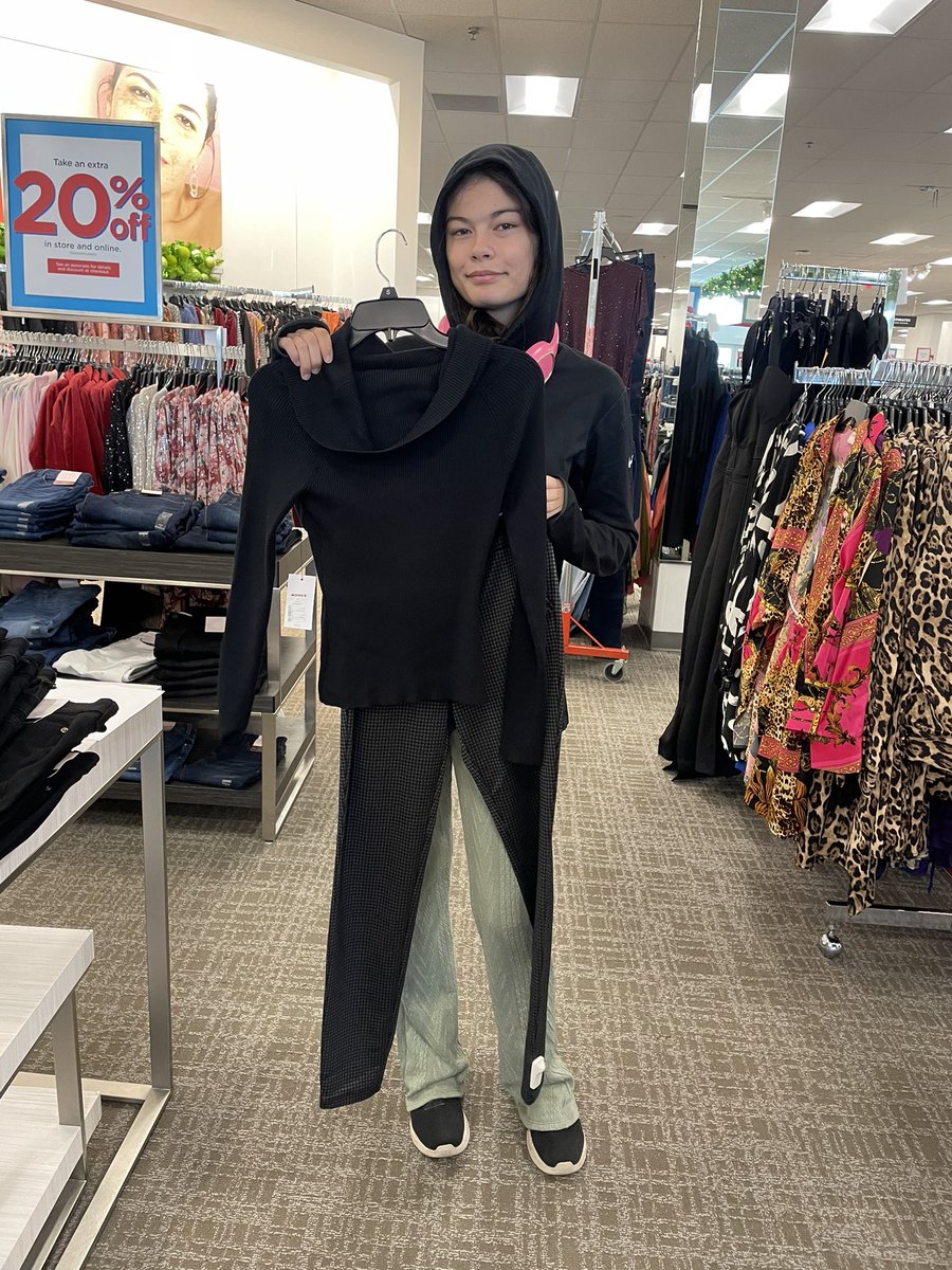 JoreeMorris's tweet photo. #CBI to our local @kohls today for a job interview outfit hunt. Students were given a fake budget of $150 to find a shirt, pants, and shoes for a job interview. Some of us stayed in budget, some went way over-more lessons to come! #granttransitionprogram #independentlivingskills https://t.co/mltOR5auFq