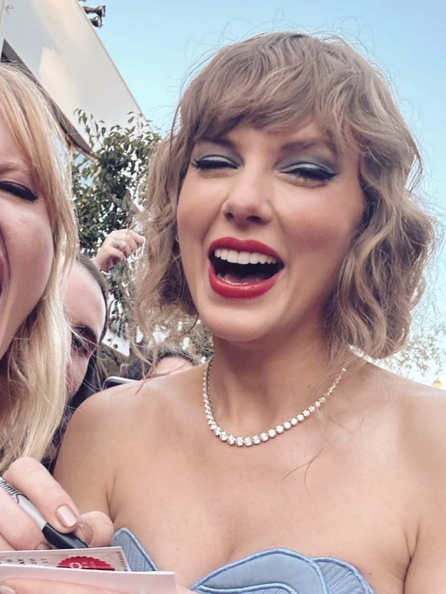 Alejandra🤍(Taylor’s version) tweet media