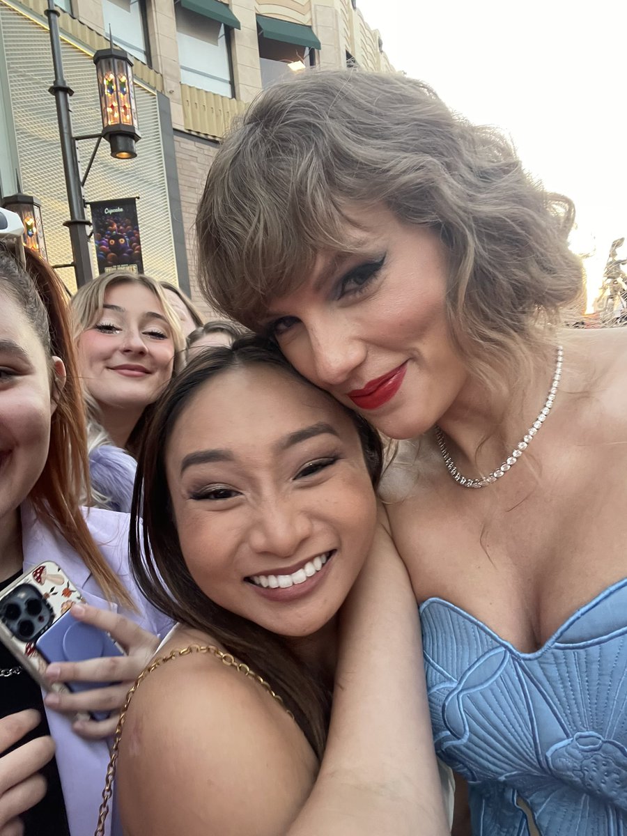 __e.rxn | erin (taylor’s version) tweet media